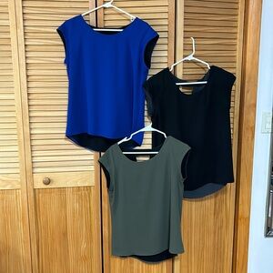 Bundle of 3 tops